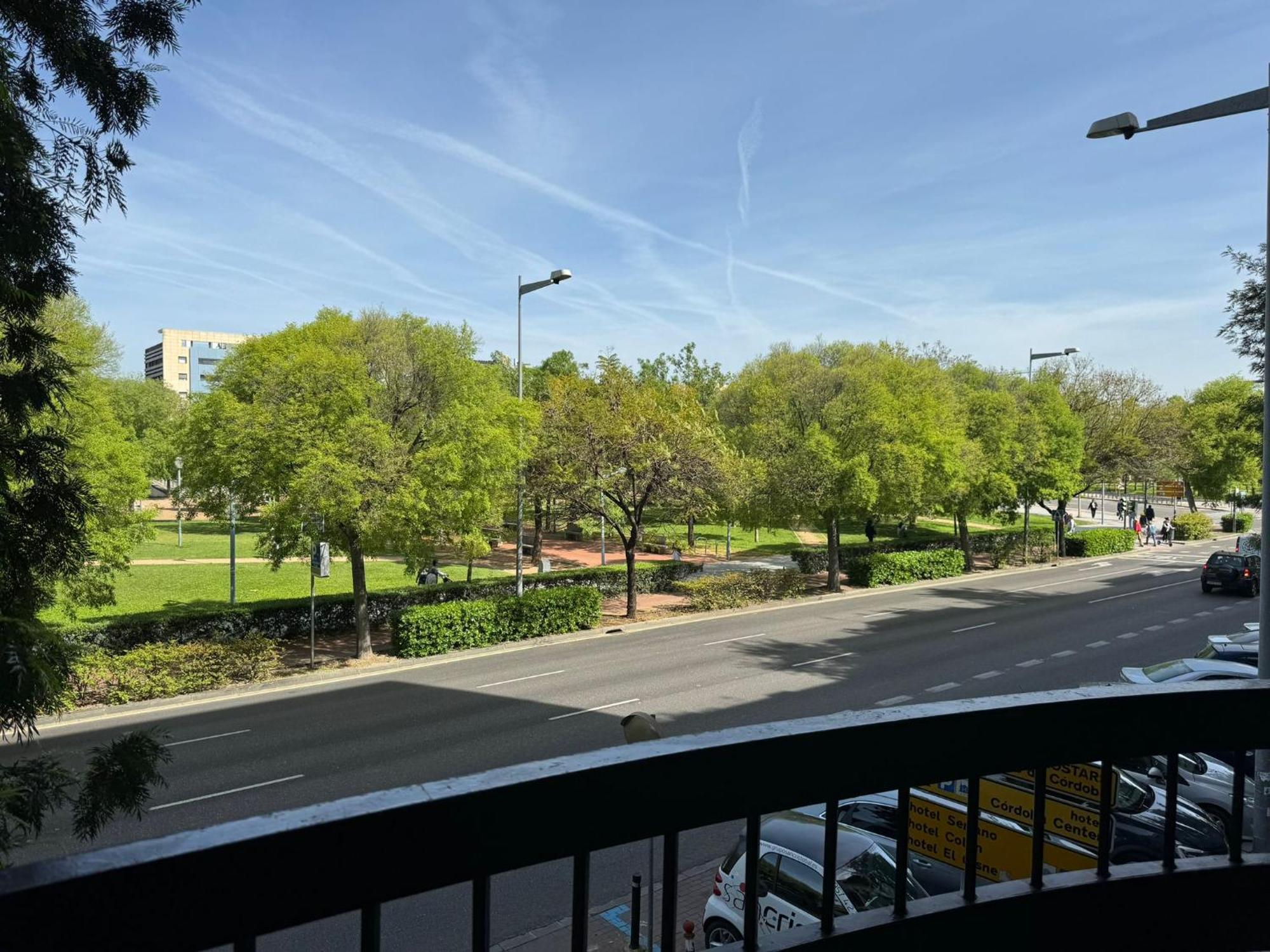 Apartamento Avenida America コルドバ エクステリア 写真